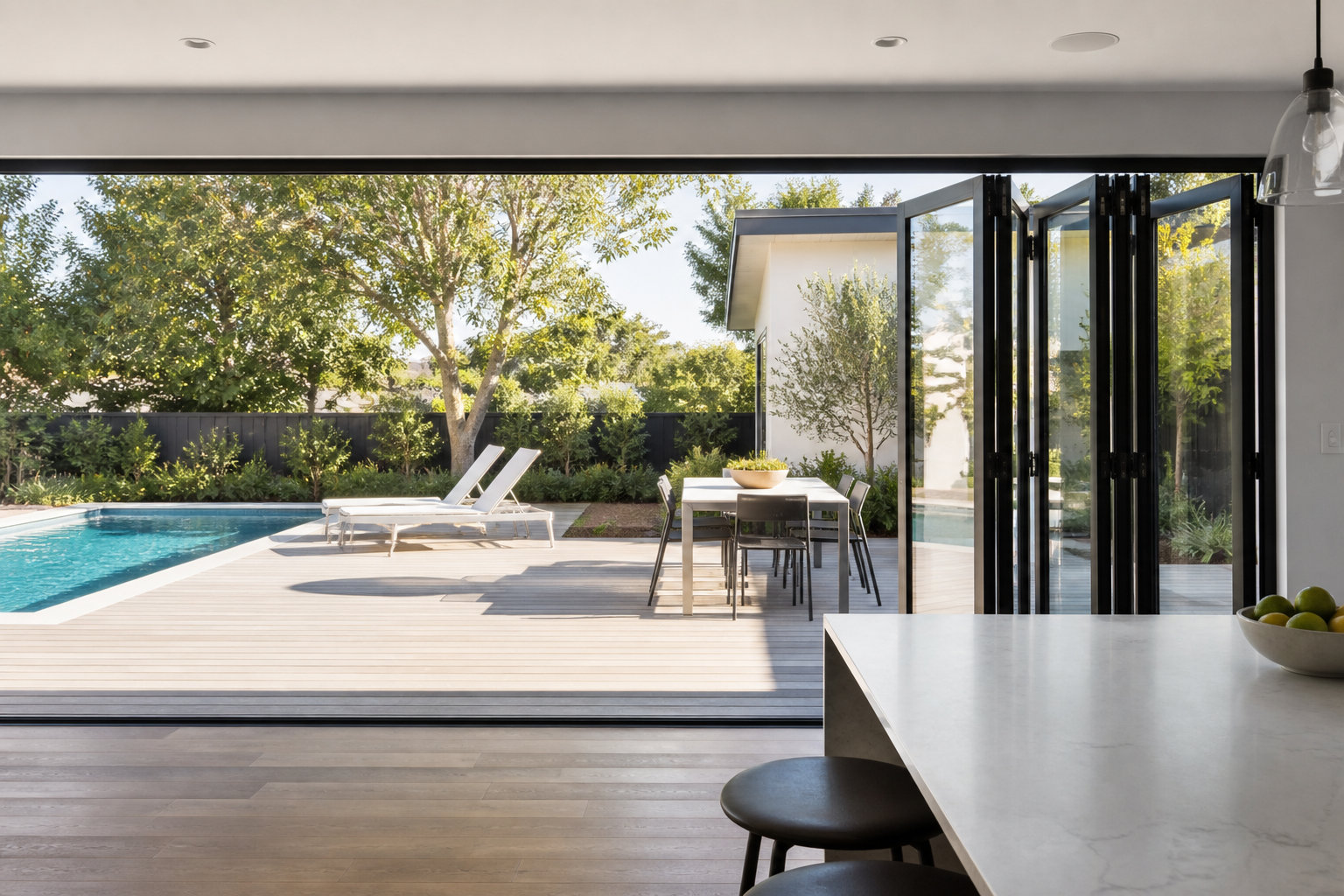 VLX 100 Bifold / Folding Door in Delray Beach, FL | TruePane Windows & Doors - detail 4