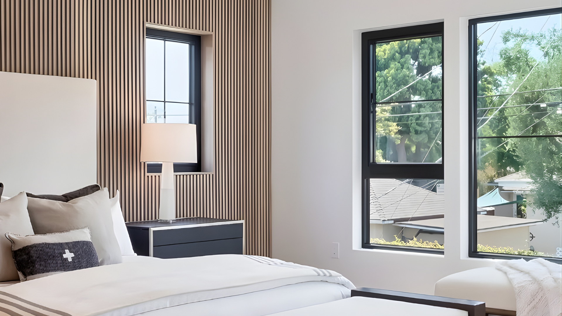 VLX 500 Single & Double Hung Window in Delray Beach, FL | TruePane Windows & Doors - detail 4